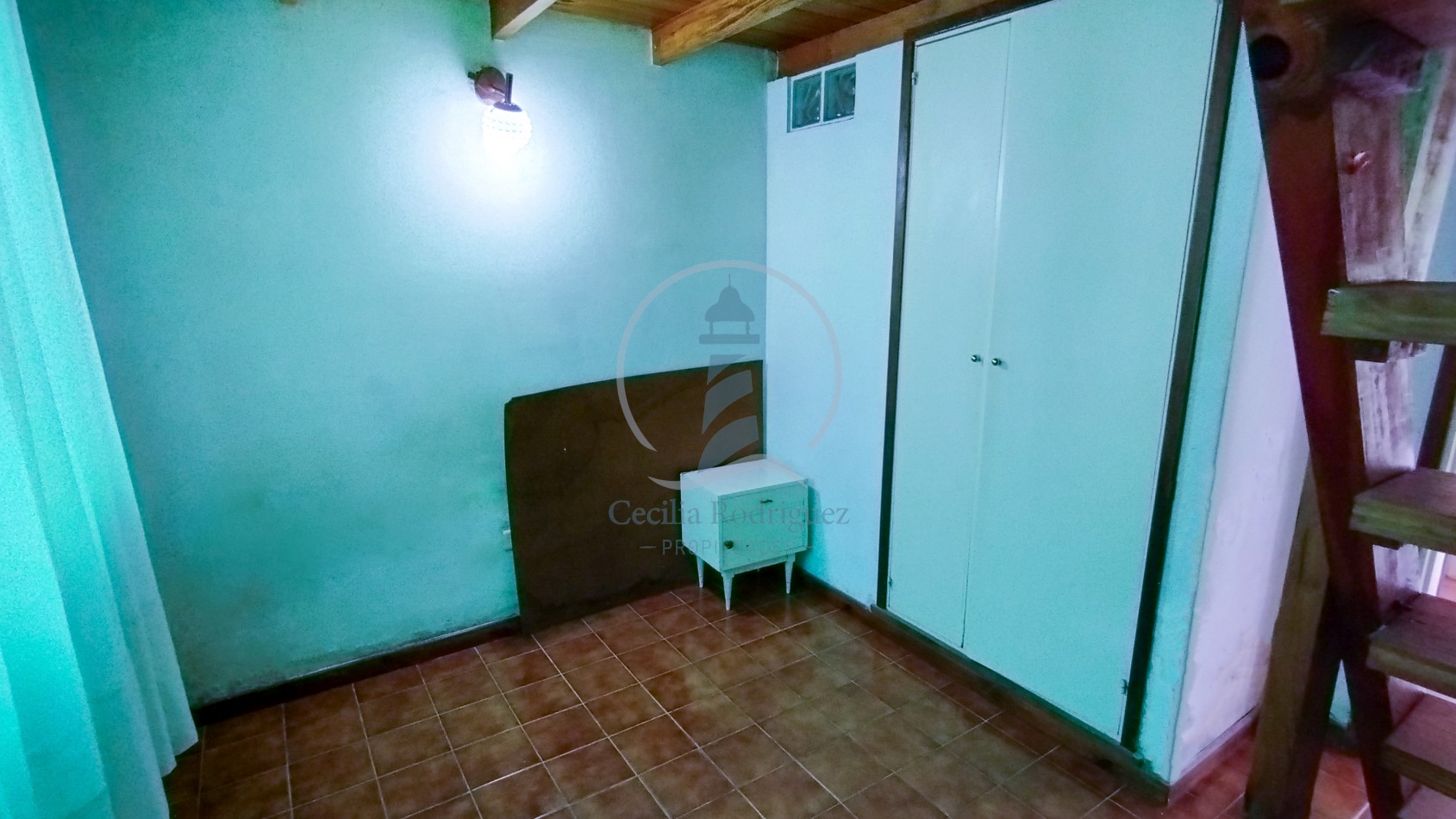 Casa 3 amb. con quincho + monoambiente independiente - En lote propio