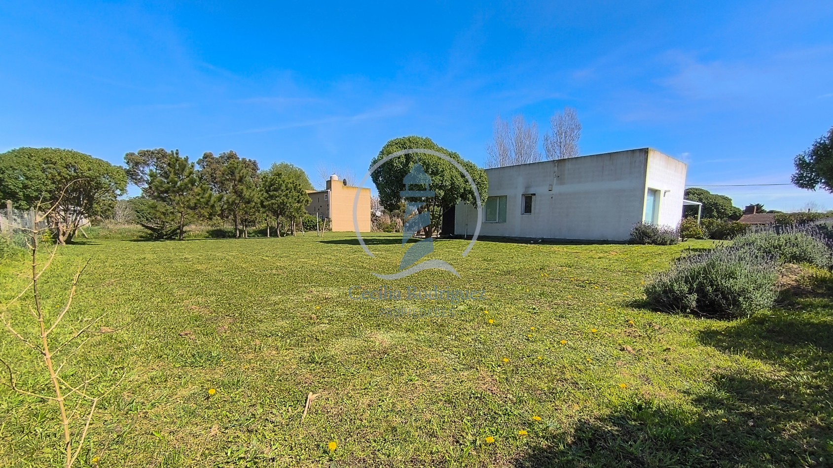 Lote en venta de 15 x 33m - Excelente Ubicacion B. Los Acantilados