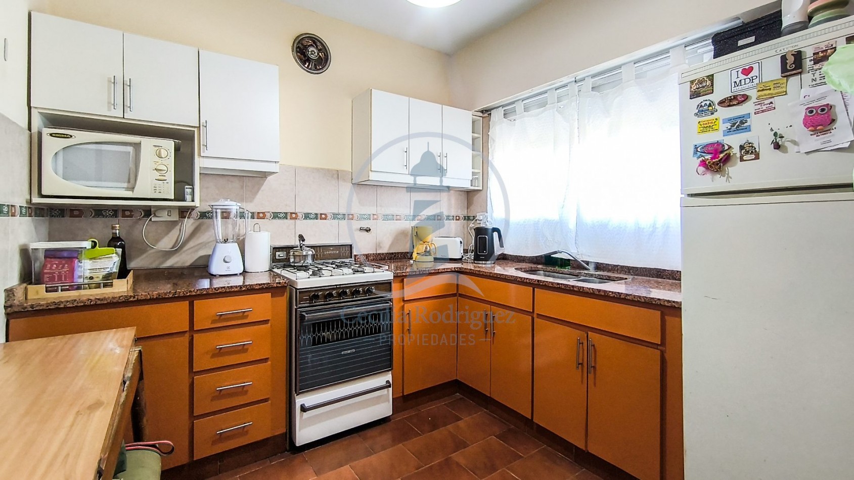 Alquiler Temporario Chalet 4 Dormitorios con Parque y Garage | Mar del Plata