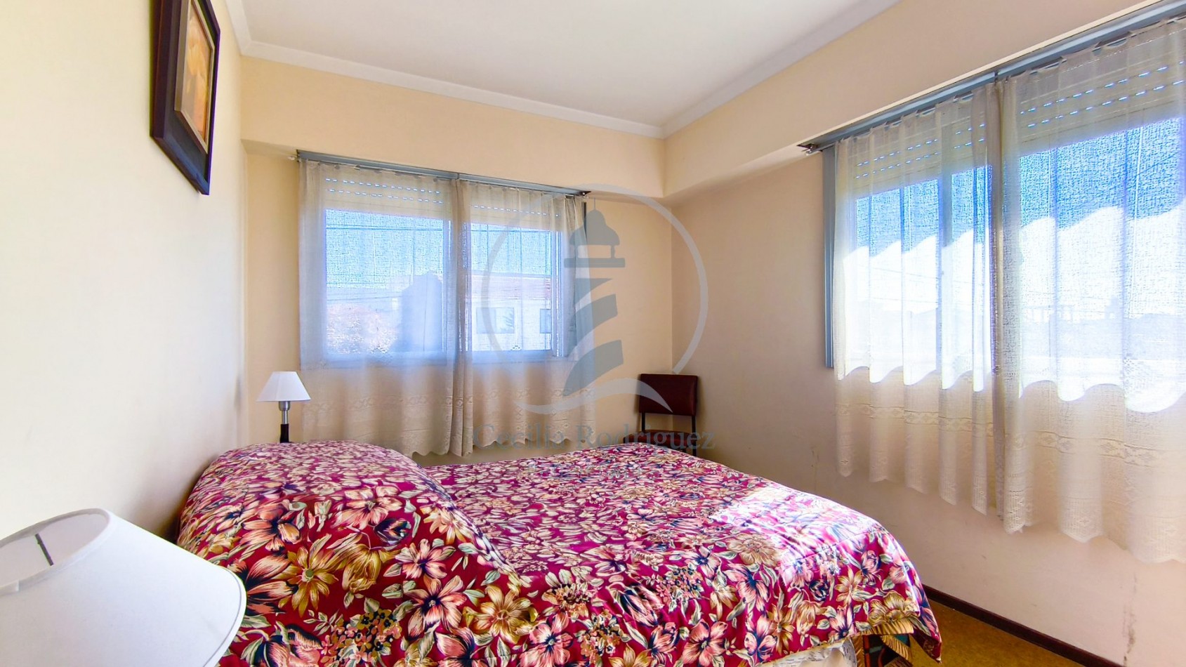 Alquiler Temporario Chalet 4 Dormitorios con Parque y Garage | Mar del Plata