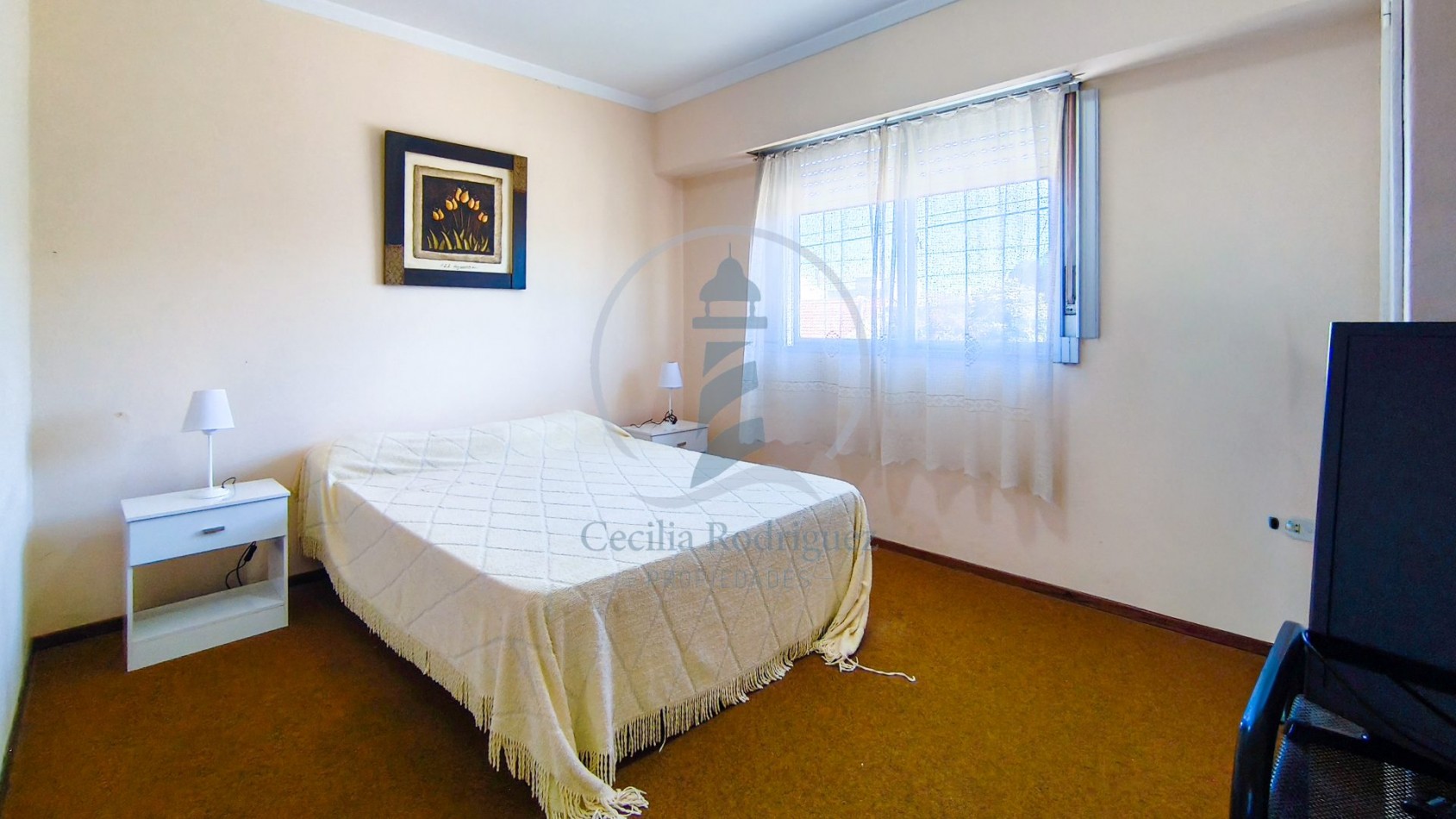 Alquiler Temporario Chalet 4 Dormitorios con Parque y Garage | Mar del Plata