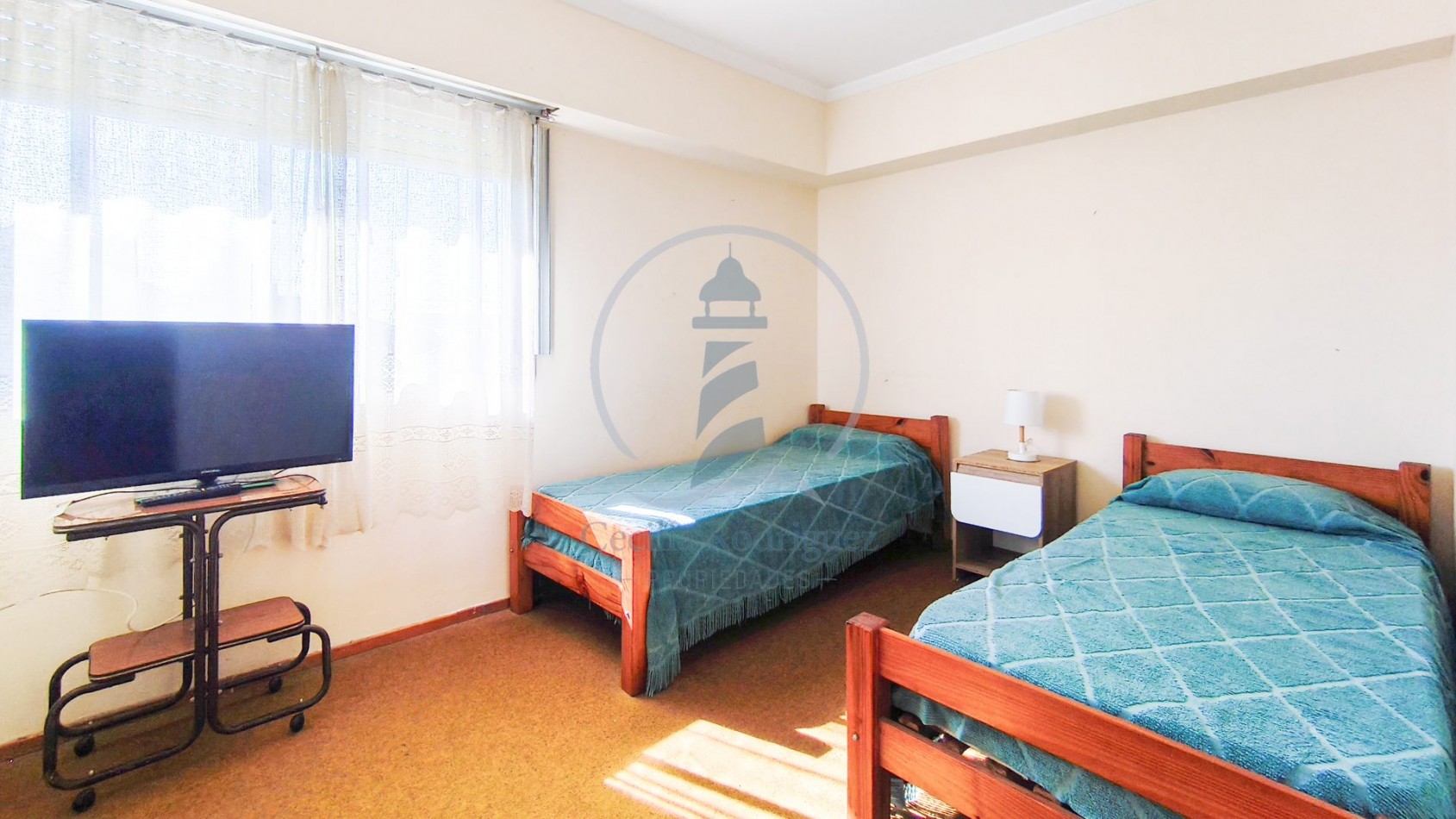 Alquiler Temporario Chalet 4 Dormitorios con Parque y Garage | Mar del Plata