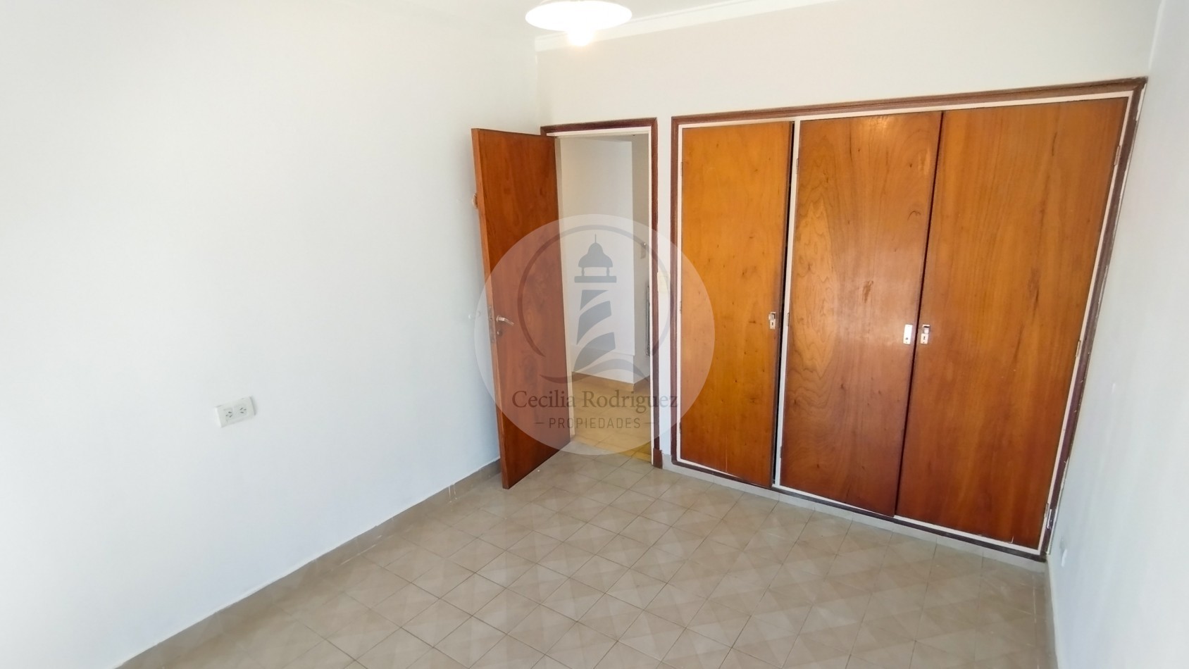 Alquiler 24 meses | Chalet 4 Dormitorios con Quincho y Garage | Punta Mogotes