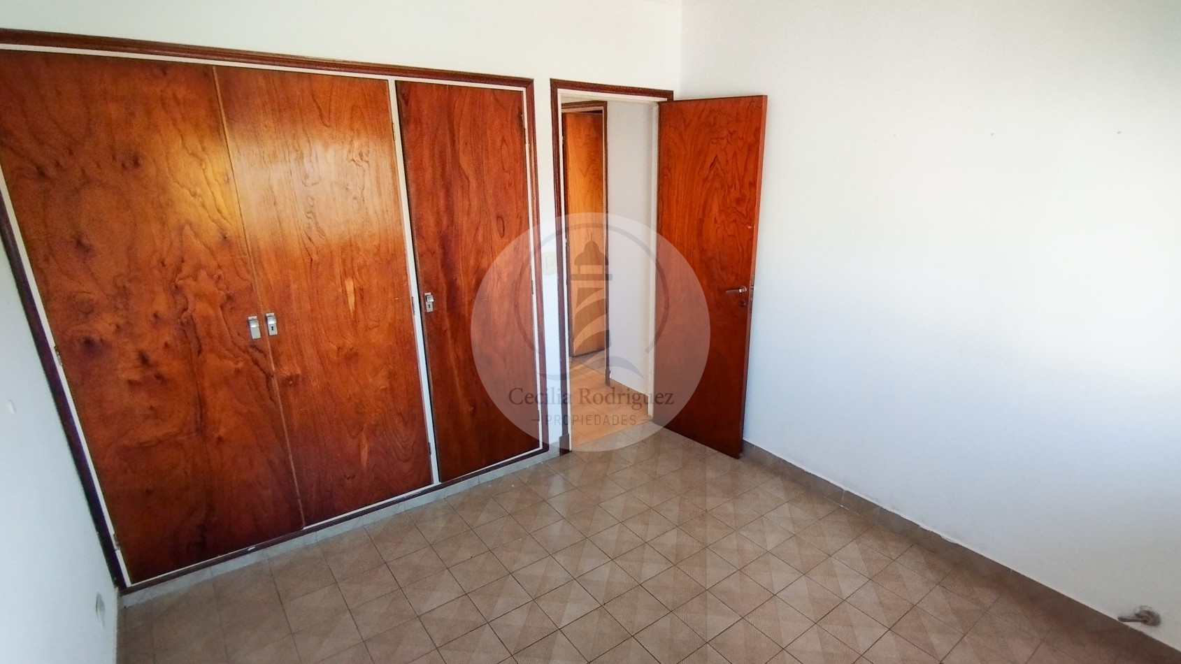 Alquiler 24 meses | Chalet 4 Dormitorios con Quincho y Garage | Punta Mogotes