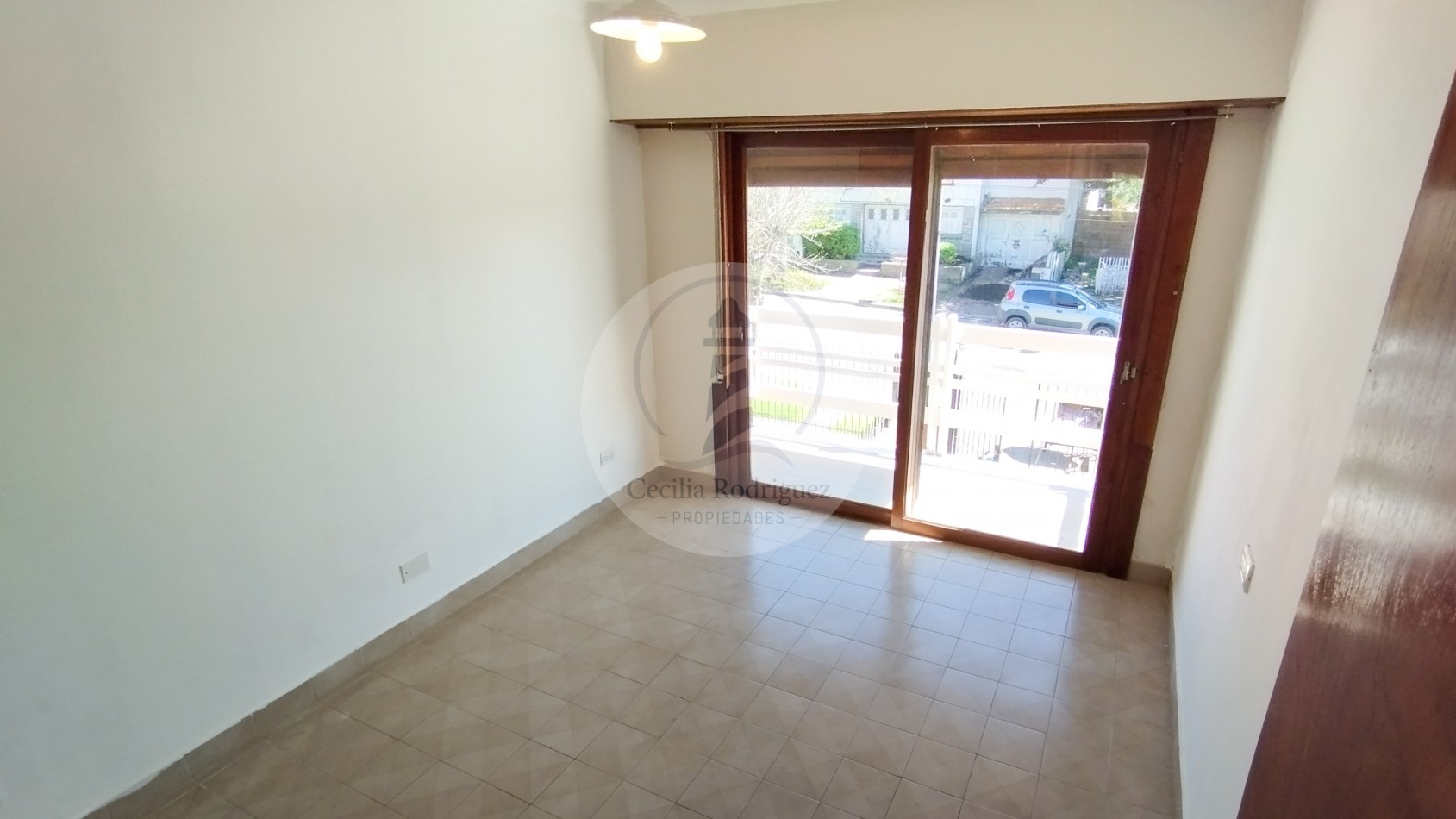Alquiler 24 meses | Chalet 4 Dormitorios con Quincho y Garage | Punta Mogotes