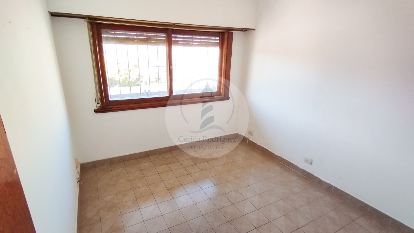 Alquiler 24 meses | Chalet 4 Dormitorios con Quincho y Garage | Punta Mogotes