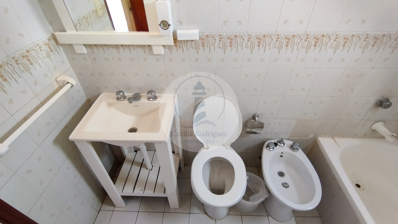 Alquiler 24 meses | Chalet 4 Dormitorios con Quincho y Garage | Punta Mogotes